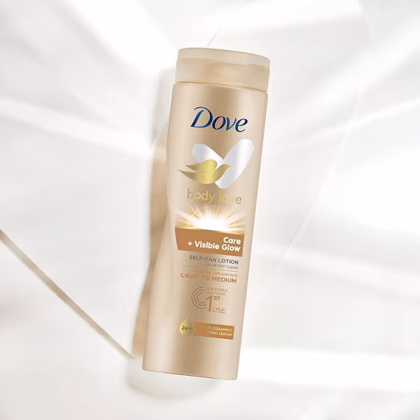 Dove Care + Visible Glow Light to Medium Self Tan Lotion 400 ml
